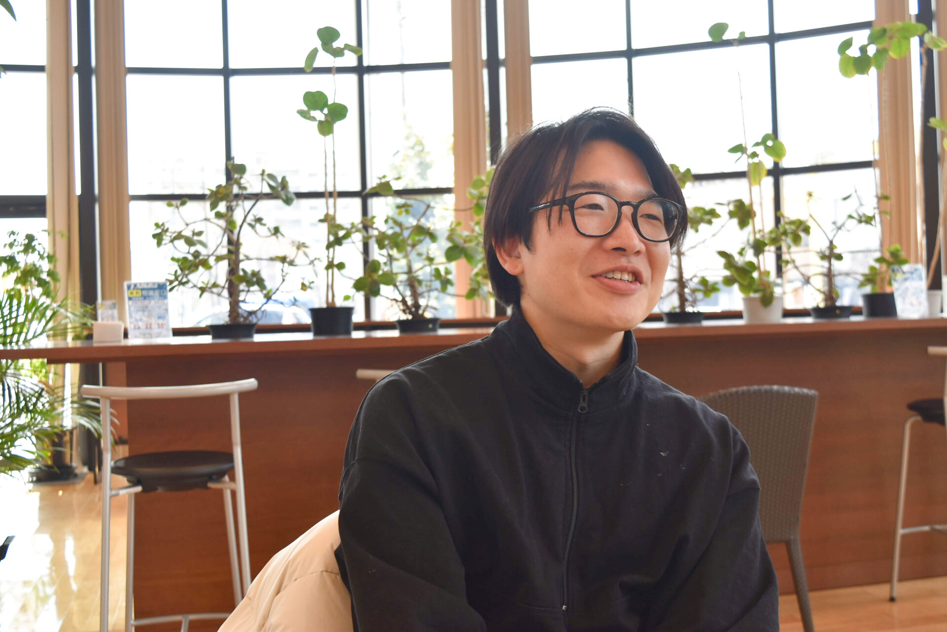 山崎　裕次郎 さん