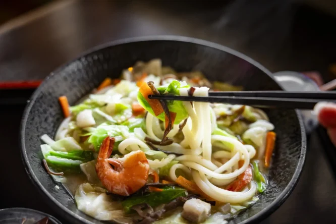 【大町町】聖岳の絶景と、心もお腹も満たす名物「たろめん」。大町町で楽しむ、よりみちスポット特集