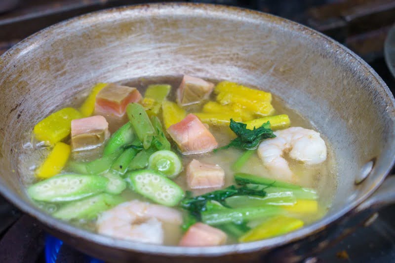 調理中の料理